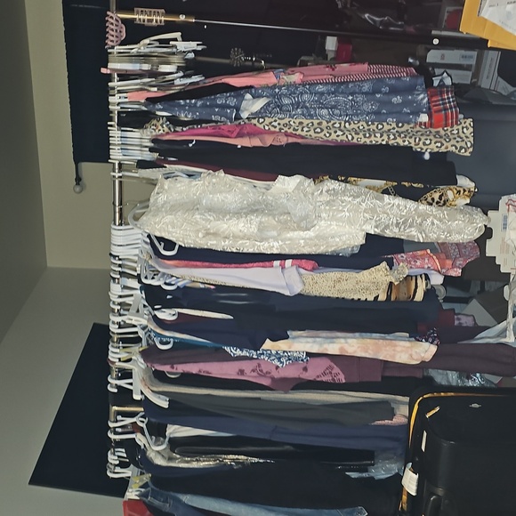 Tops - Picture 1 of 1